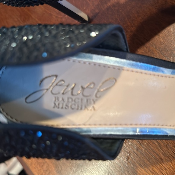 NWT Jewel Badgley Mischka Black Crystal Heels - Picture 5 of 6